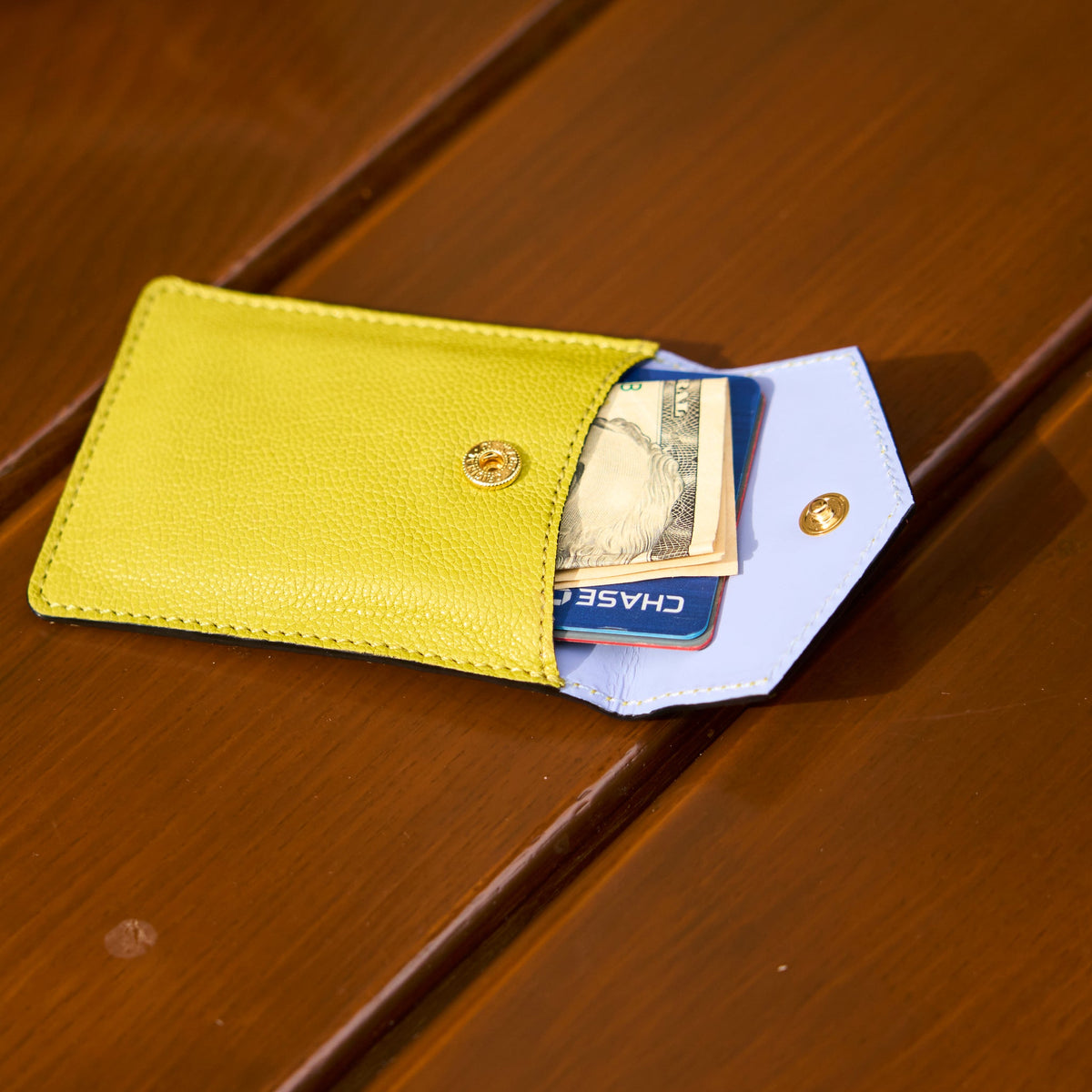 tusk-2002-mini-leather-card-case-lemon-still-01